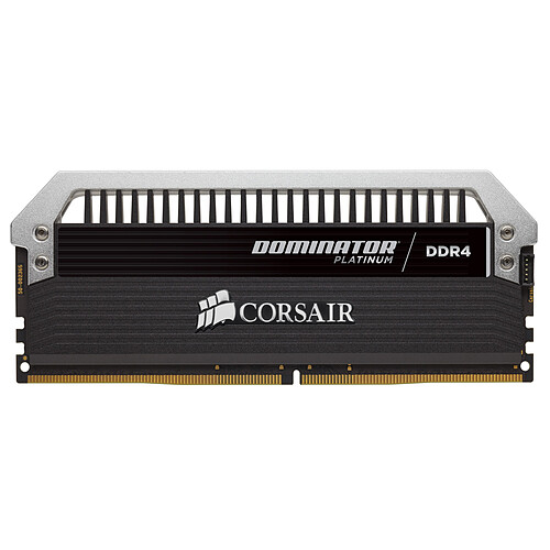 Corsair Dominator Platinum 32 Go (4x 8 Go) DDR4 3600 MHz CL16 pas cher