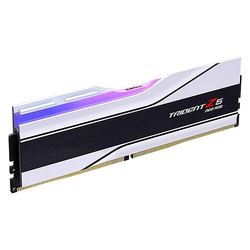 G.Skill Trident Z5 Neo RGB Series 32 Go (2x 16 Go) DDR5 6000 MHz CL28 - Blanc pas cher