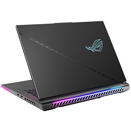 ASUS ROG STRIX SCAR 18 G834JYR-R6185W pas cher