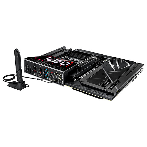 ASUS ROG MAXIMUS Z890 HERO BTF pas cher