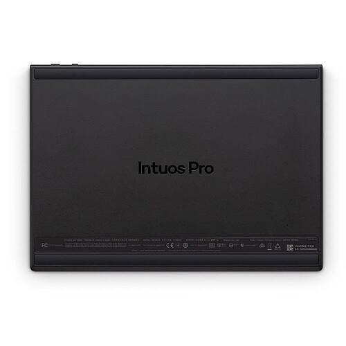 Wacom Intuos Pro Medium (PTK670K0B) pas cher